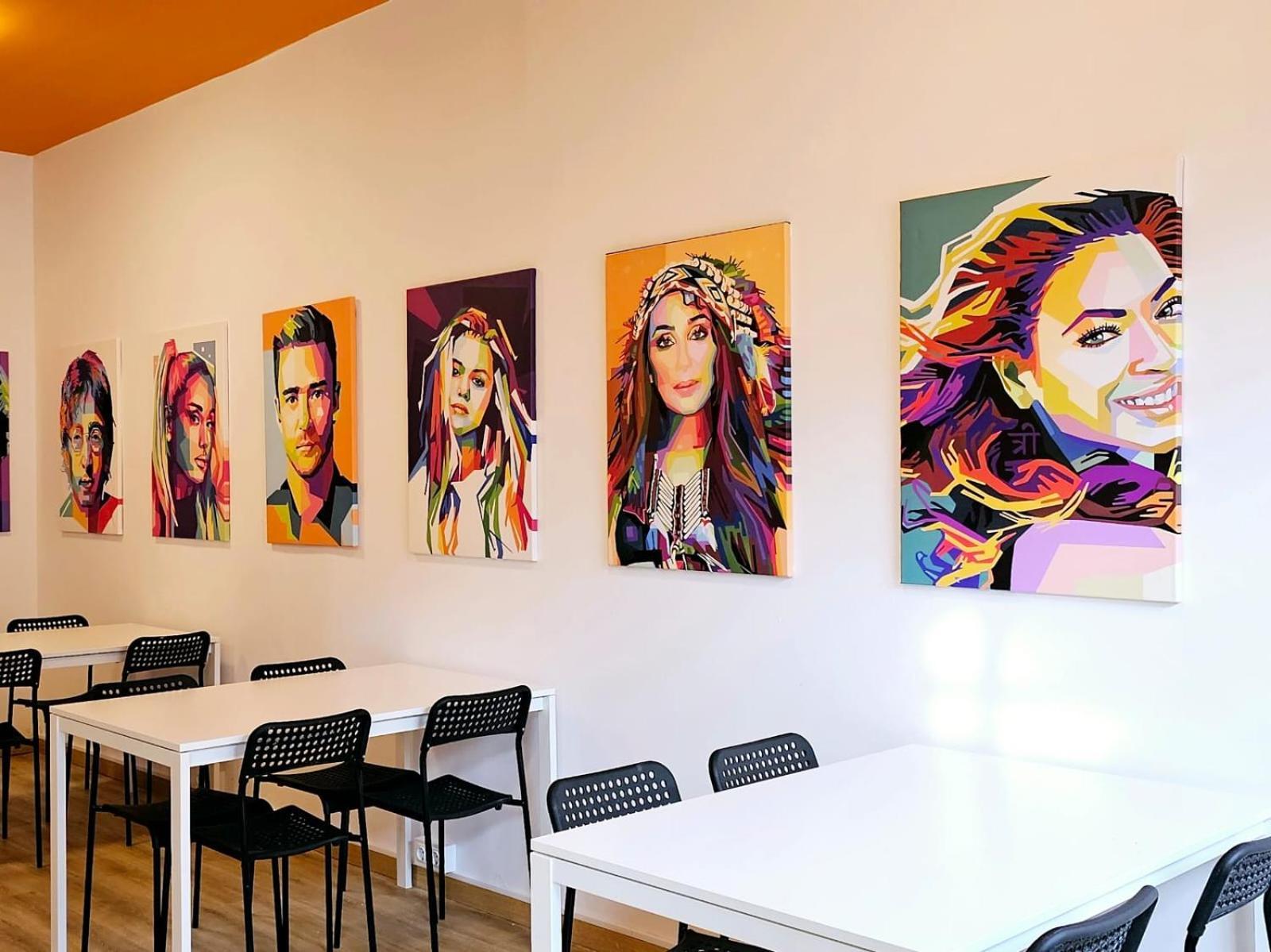 Arc House Pop Art Hostel มาดริด ภายนอก รูปภาพ