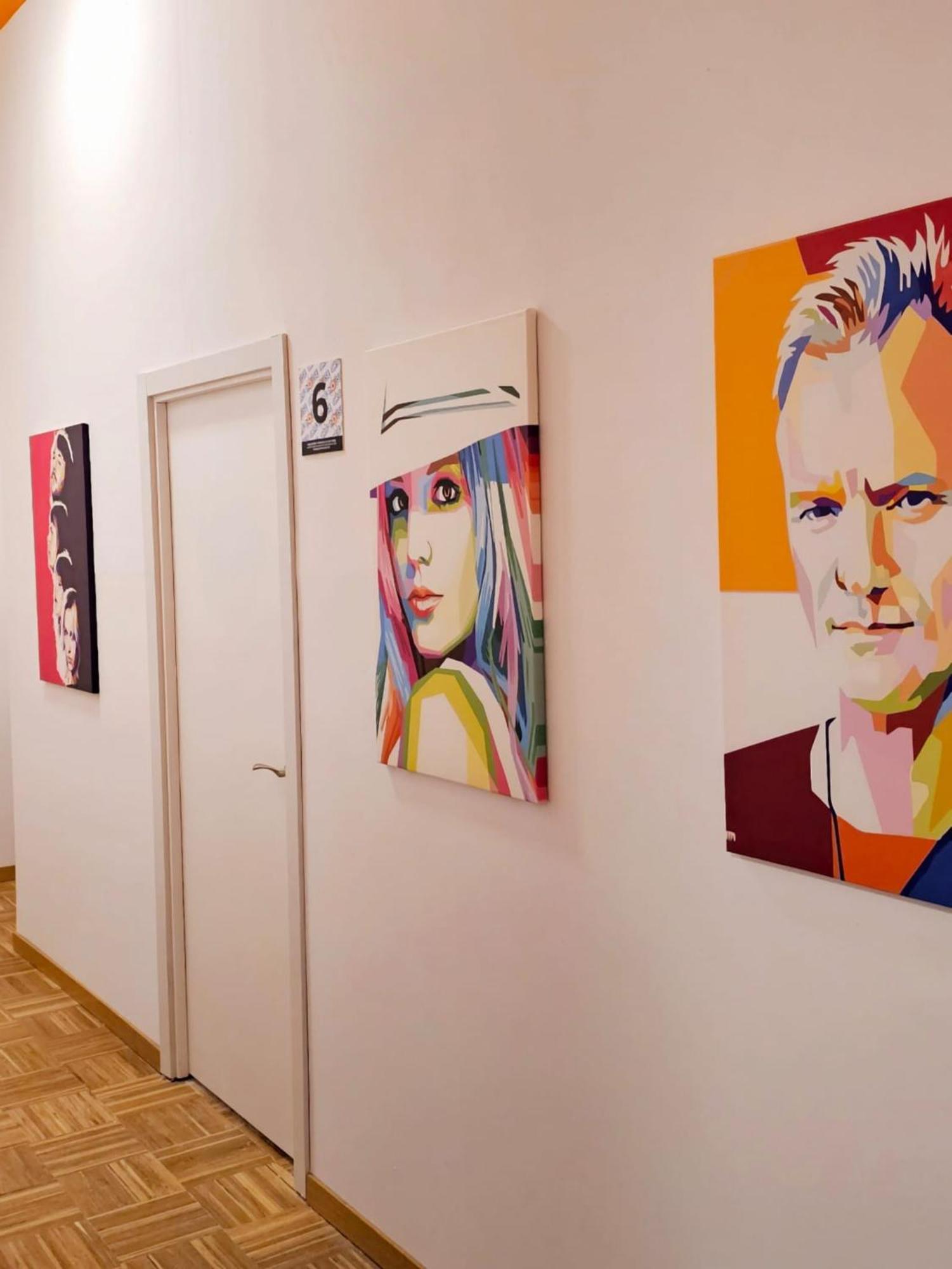 Arc House Pop Art Hostel มาดริด ภายนอก รูปภาพ
