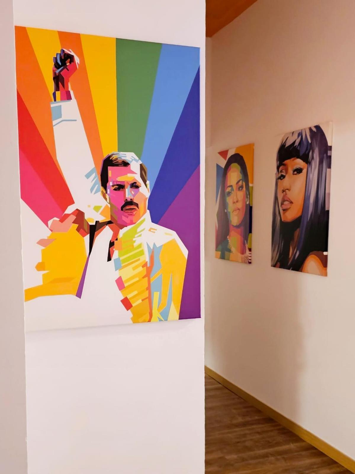 Arc House Pop Art Hostel มาดริด ภายนอก รูปภาพ